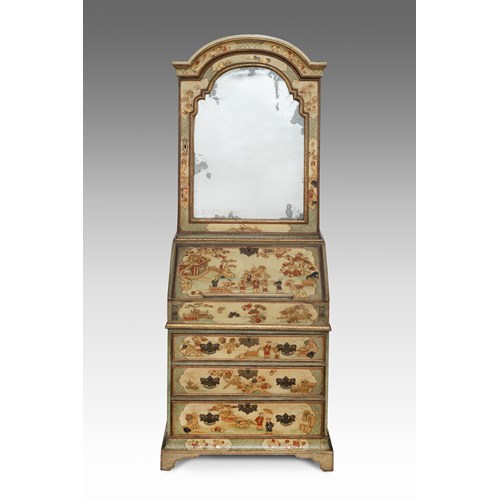 A small George I, white, polychrome and gilt Japanned bureau cabinet, in pine and oak wood, possibly decorated in Edinburgh or in Germany by an English japanner.